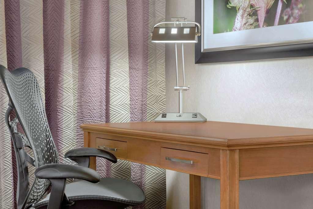Hilton Garden Inn Springfield Camera foto