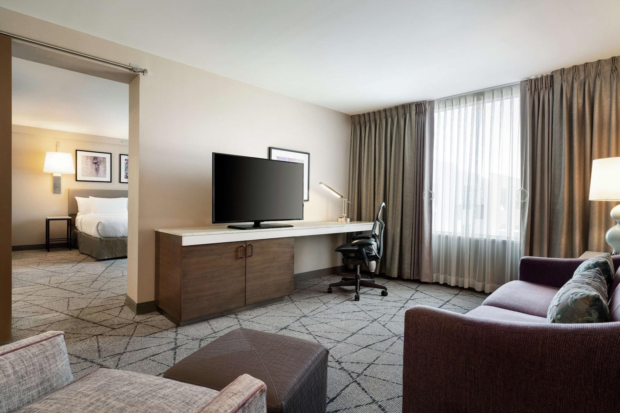 Hilton Garden Inn Springfield Esterno foto
