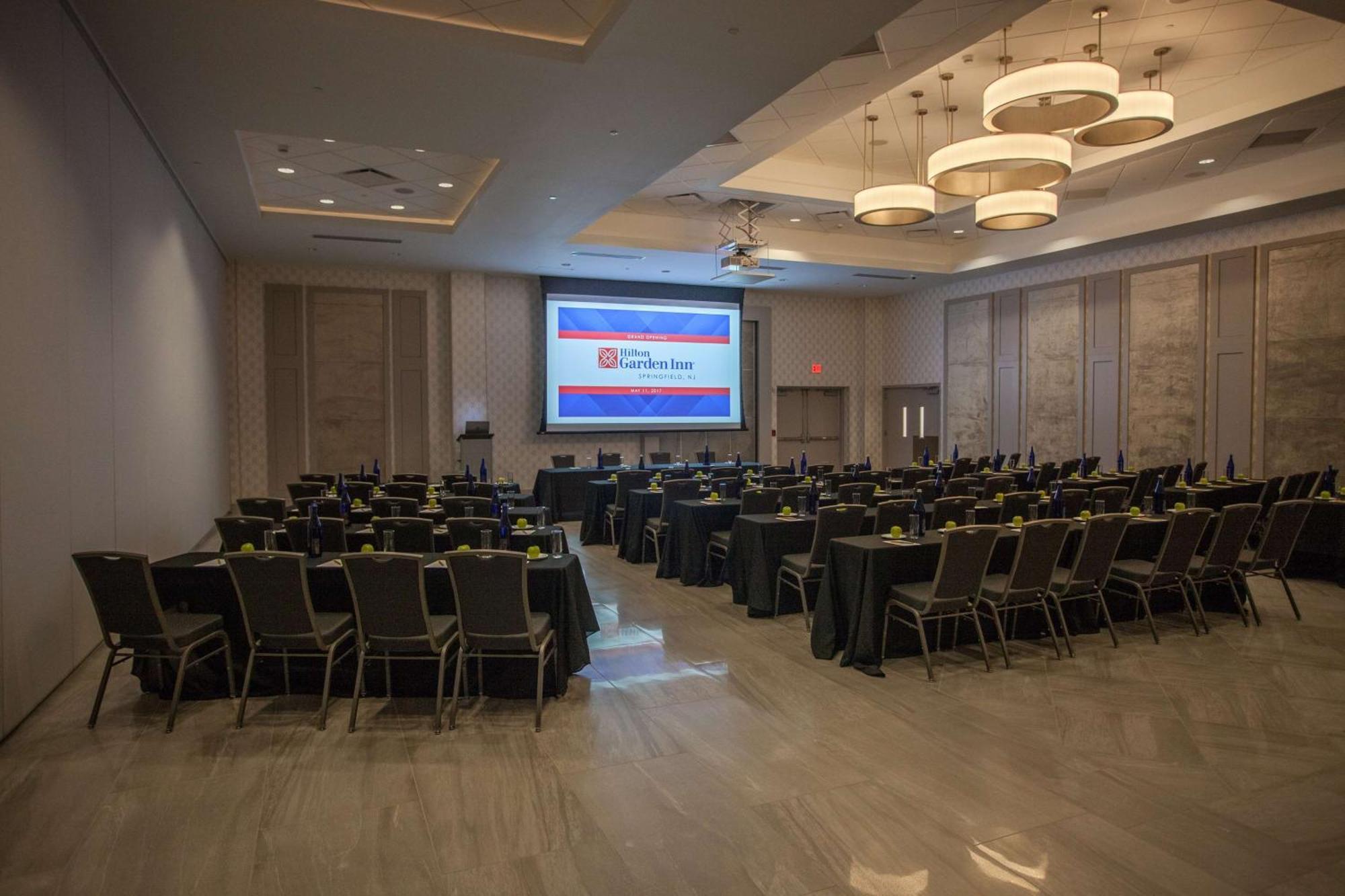 Hilton Garden Inn Springfield Esterno foto